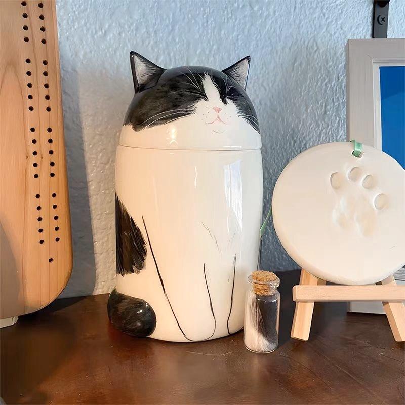 MEOVIQUE Custom Cat Urn