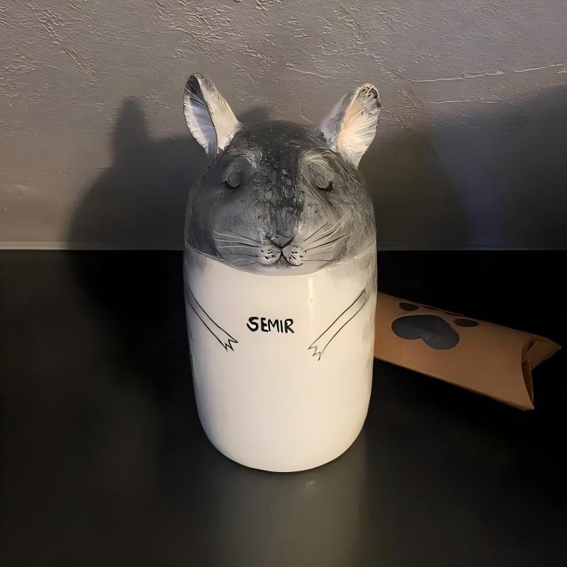 MEOVIQUE Custom Hamster Urn