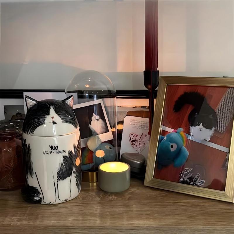 MEOVIQUE Custom Cat Urn